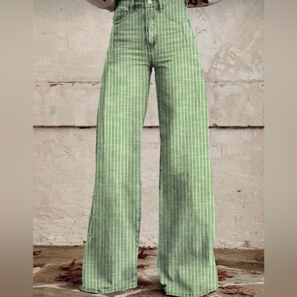 SHEIN Green Striped Flare Pants